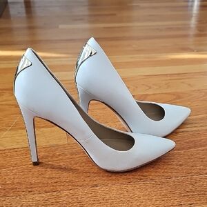 MARCIANO Guess White Leather Heels